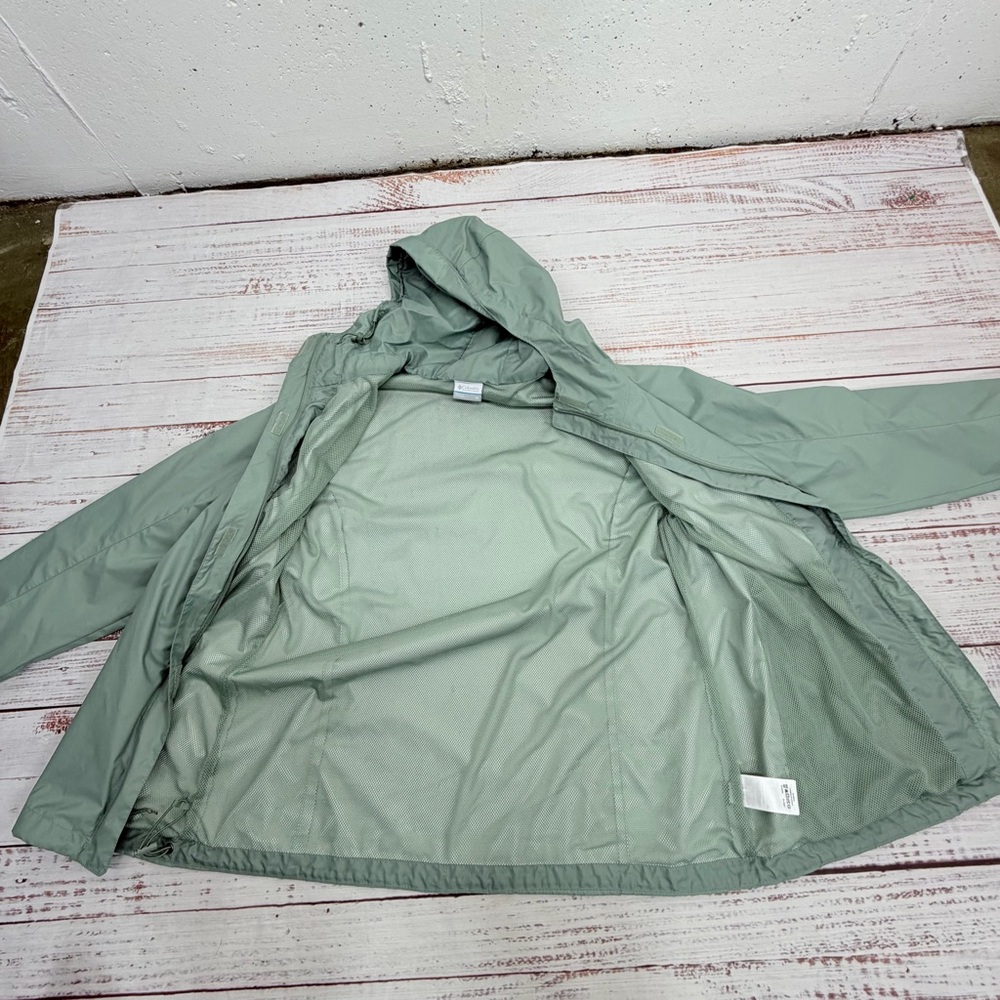 Columbia Women’s Size XL Timber Pointe II Hooded Rain Jacket - Picture 13 of 13